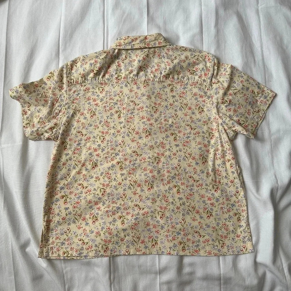 Vintage Erika & Co.Floral button-down top - Picture 3 of 5